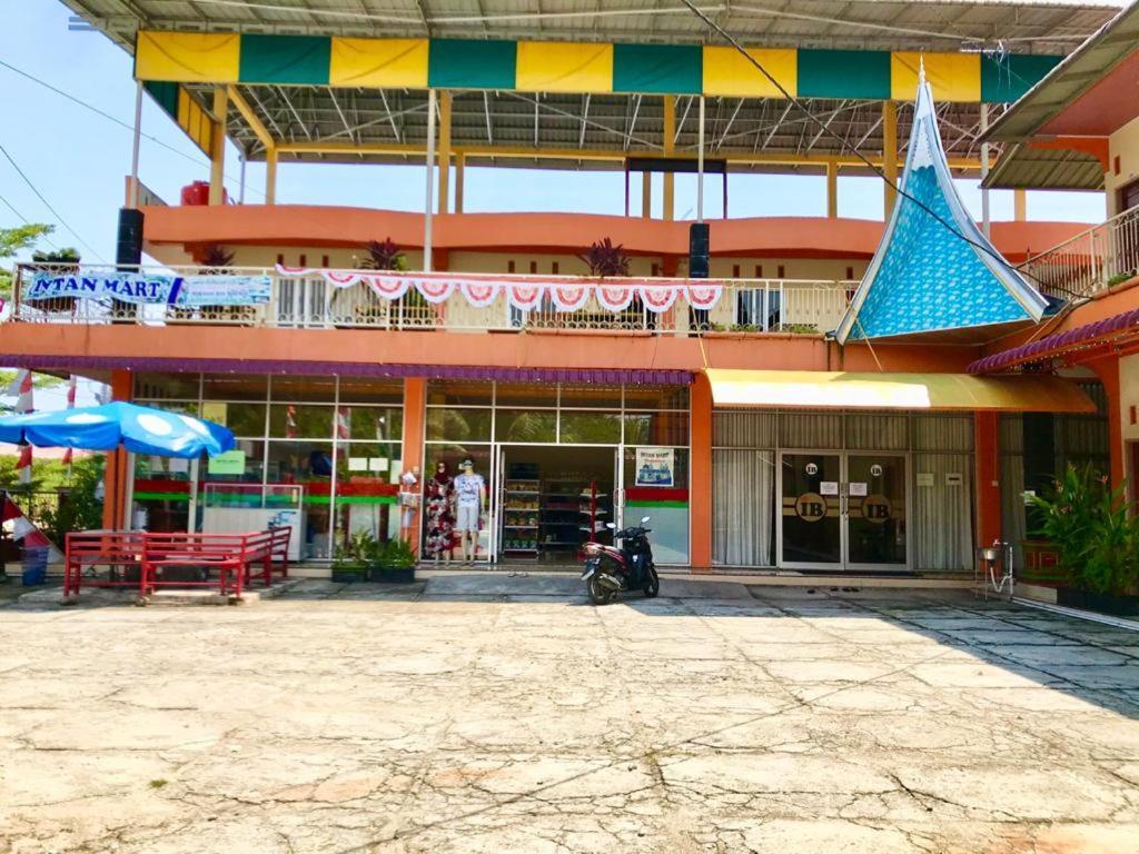 Hotel Penginapan Intan Bandara Padang  Exterior foto